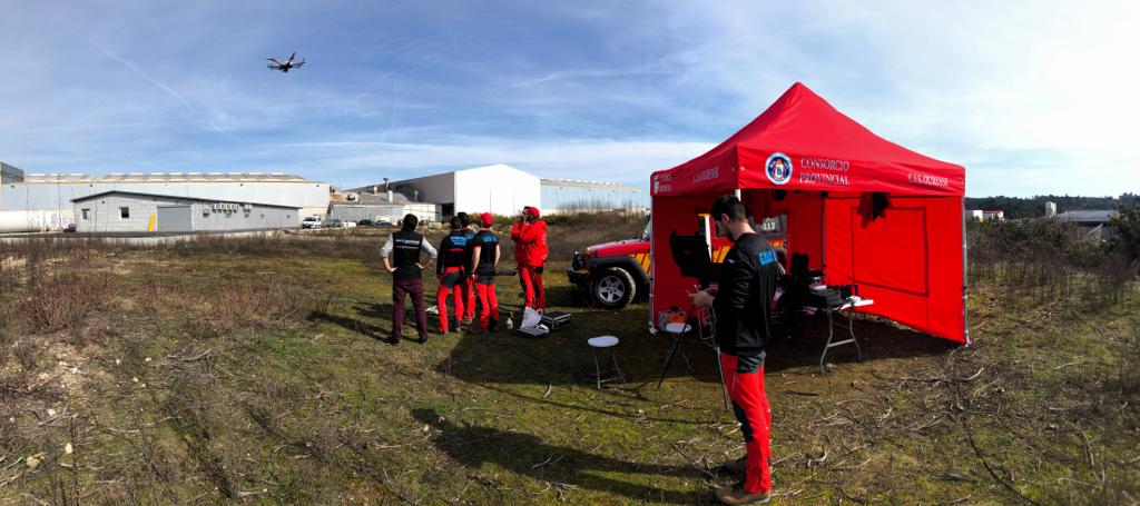 Aerocamaras forma a los bomberos del consorcio provincial de Ourense